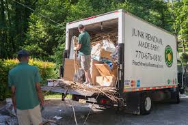 Best Carpet Removal and Disposal  in Iola, KS